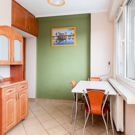 Zielona Nowa Huta Apartment Красков Екстериор снимка